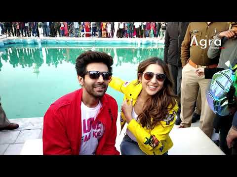 agra:-ताजमहल-के-साये-में-kartik-aryan-और-sara-ali-khan-ने-किया-फिल्म-love-aaj-kal-2-का-प्रमोशन