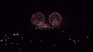 2022 New Year fireworks: Sydney, Australia. Shot from 30km away.