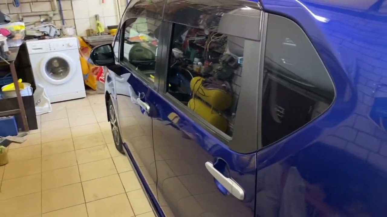 Daihatsu Move мою днище делаю осмотр нет-ли коррозии 🧐