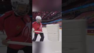 🤩Уникальное видео работы уборщиков снега в хоккее!