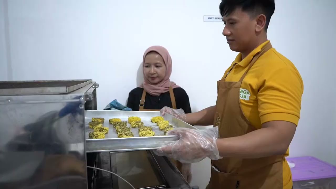 Mie Kelor Temulawak — Inovasi Makanan Sehat yang Menggugah Selera