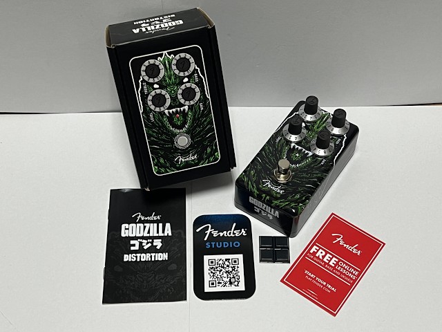 Fender GODZILLA DISTORTION 紹介動画！ - YouTube