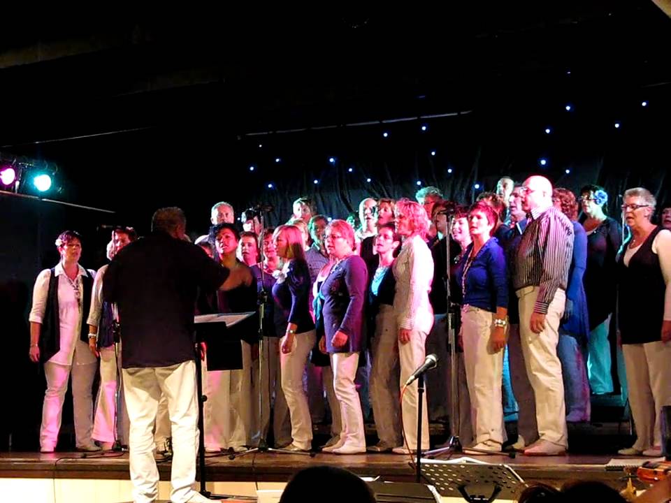 Amuzing *Hallelujah*0952