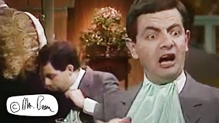 Bean Hides Food | Mr. Bean Official