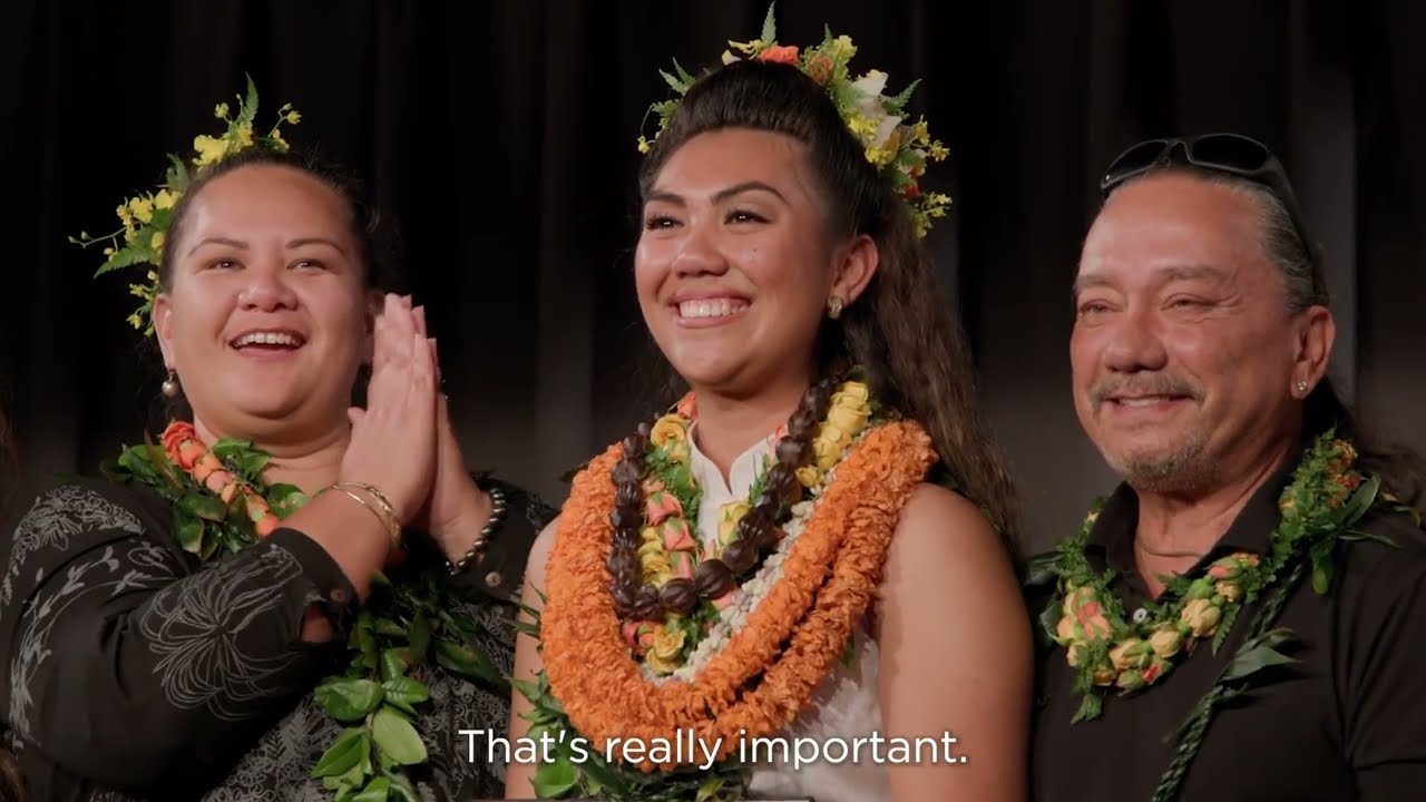 Hula O Nā Keiki at OUTRIGGER Kā'anapali Beach Resort - YouTube