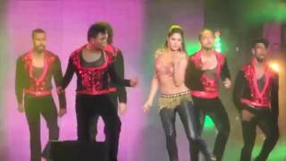 Bang Bang Title Track (Katrina Kaif) Dreamteam Concert HD