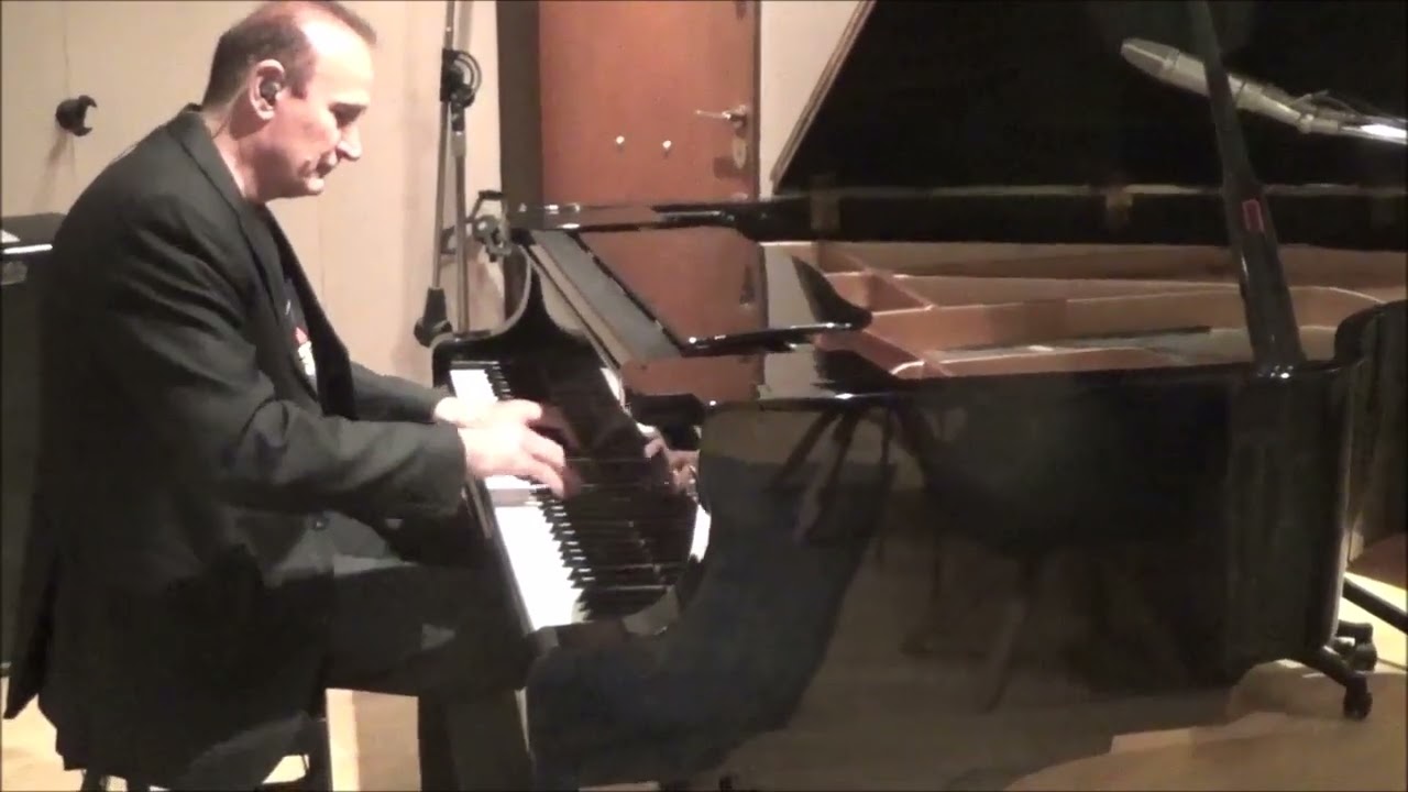 POLKA DOTS AND MOONBEAMS (Jimmy Van Heusen 1940) by George Stathakis