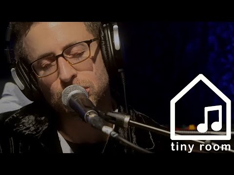 Rise Up - Greg Spero, MonoNeon, Ruslan Sirota, Chesley Allen (Tiny Room Live Performance)