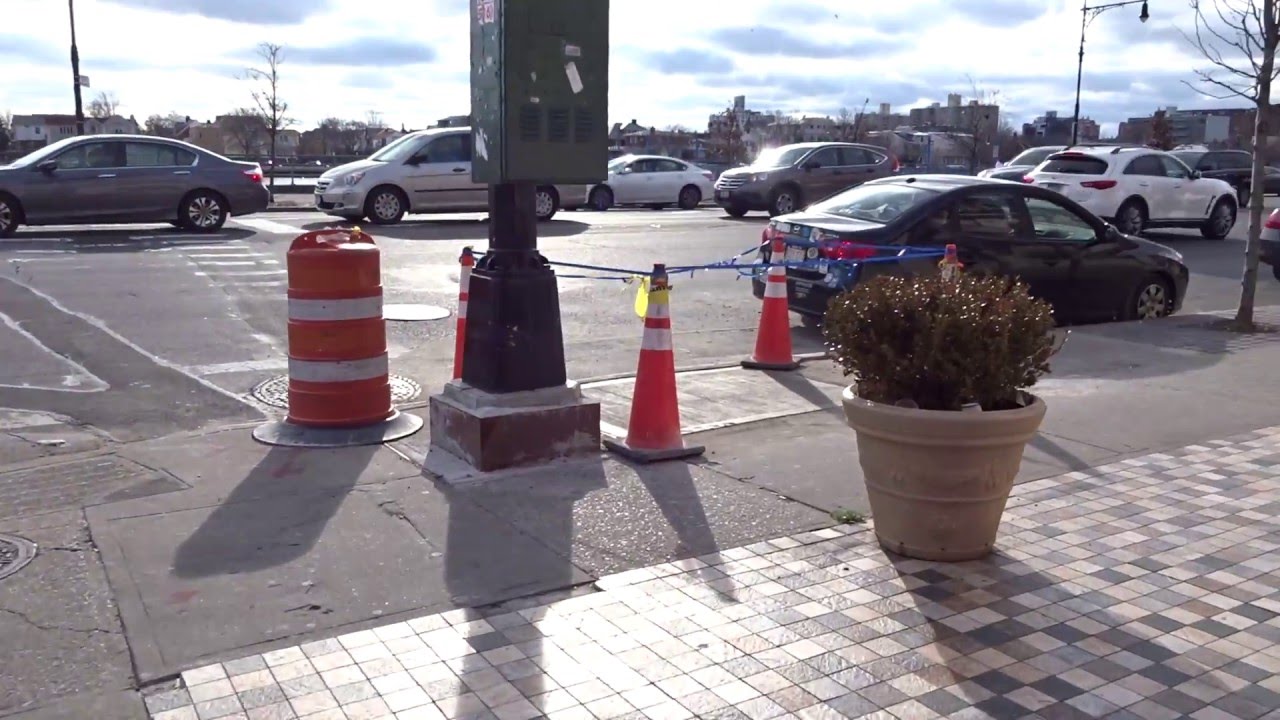 Lundy's (Cherry Hill Gourmet Market) Sheepshead Bay Brooklyn New