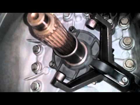 Volvo Truck "Indicator Leaking Seal Cover Input Shaft Transmission