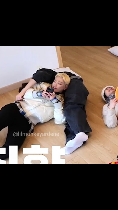 Hongjoong cuddling up to Wooyoung, am I dreaming?? 😭✨ #ateez #hongjoong #wooyoung #seonghwa #san