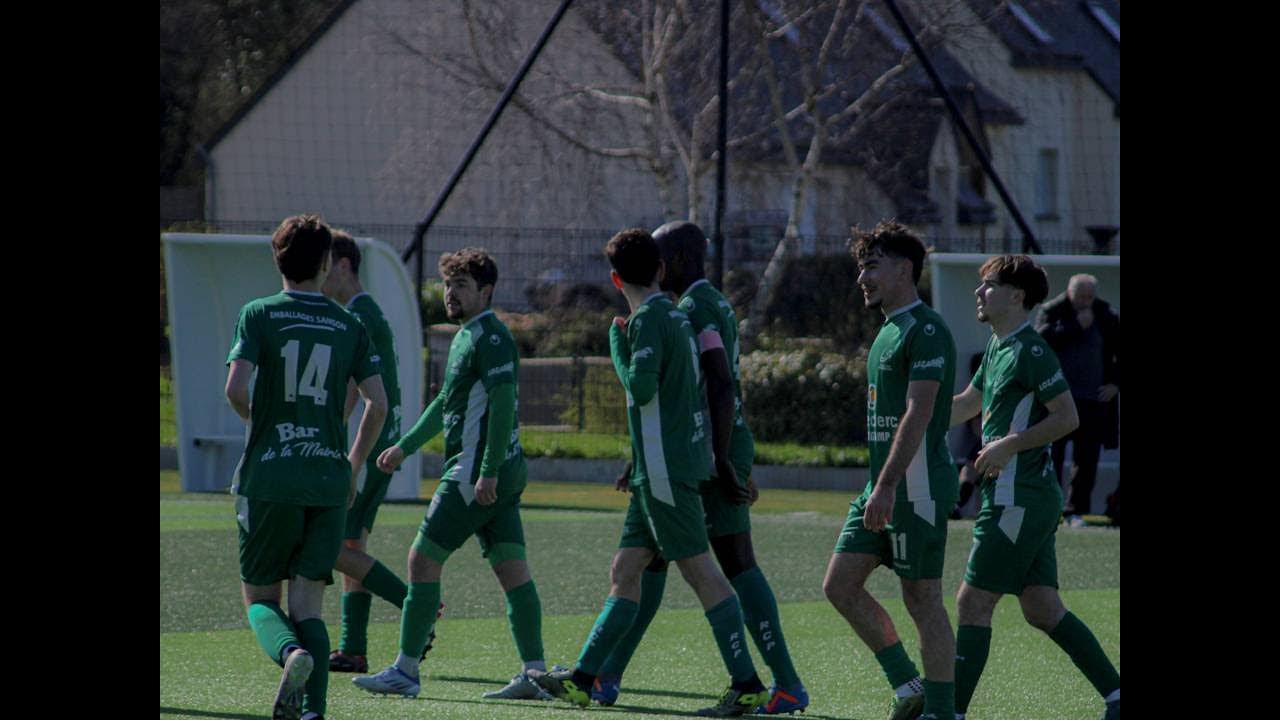 R. C. Ploumagoar : 𝐂𝐡𝐚𝐥𝐥𝐞𝐧𝐠𝐞 𝐝𝐮 𝐃𝐢𝐬𝐭𝐫𝐢𝐜𝐭