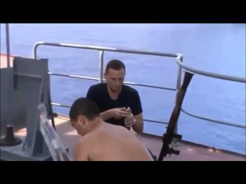 قراصنة صوماليين أرادوا خطف سفينة لكن حظهم طلع أغبر