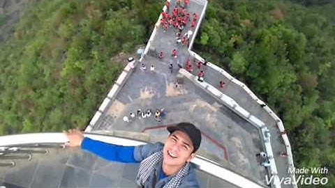 Cột cờ Lũng Cú