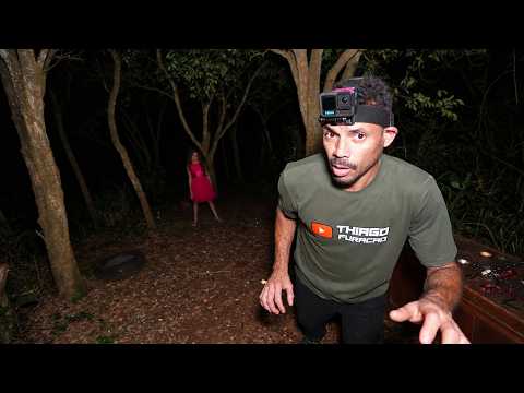 The Girl in the Pink Dress Chased Henrique Through the Forest!