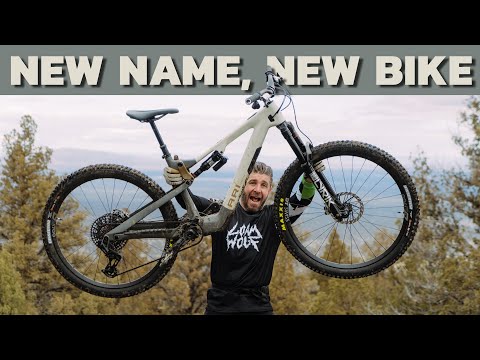 Ari Nebo Peak