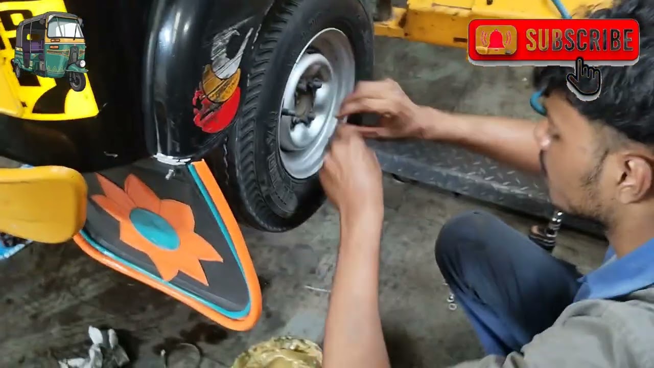 Auto rickshaw service center 🛺 bajaj service center #autorickshaw #bajajservice #trending 