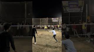 #outdoorbadminton #badmintonhighlights #badmintonlovers #badmintonindonesia #trickshots #shorts #bwf