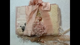 La vie en Rose ~ Vintage Style Glassine Bag Journal
This beautiful journal was created using beetroot stained glassine bags and paper. She is a shabby vintage style journal and this is really just a quick walk through her pages.
NOTE: Journal Art Paperie has been incorporated into my soapery website here:
https://www.violetgrantsoapery.com/thepaperieshop
Welcome to my Channel
Make sure to:
1. subscribe
2. click the bell icon
3. Click all for notifications
My Shop: https://www.violetgrantsoapery.com/thepaperieshop
My Blog: https://www.violetgrantsoapery.com/blog
Facebook: https://www.facebook.com/Journal-Art-Paperie
Instagram: @journalartpaperie • Instagram photos and videos
*****************************************************************************
My Art Supply Places
Jo Sonja Paints & Mediums: Chroma Online Australia – http://chromaonline.com.au/
IOD Moulds & Stamps: https://www.monpetitpalaisdesignsau.com/
Monte Marte: https://www.montmarte.net
Art Shed: https://www.artshedonline.com.au/ La vie en Rose ~ Vintage Style Glassine Bag Journal