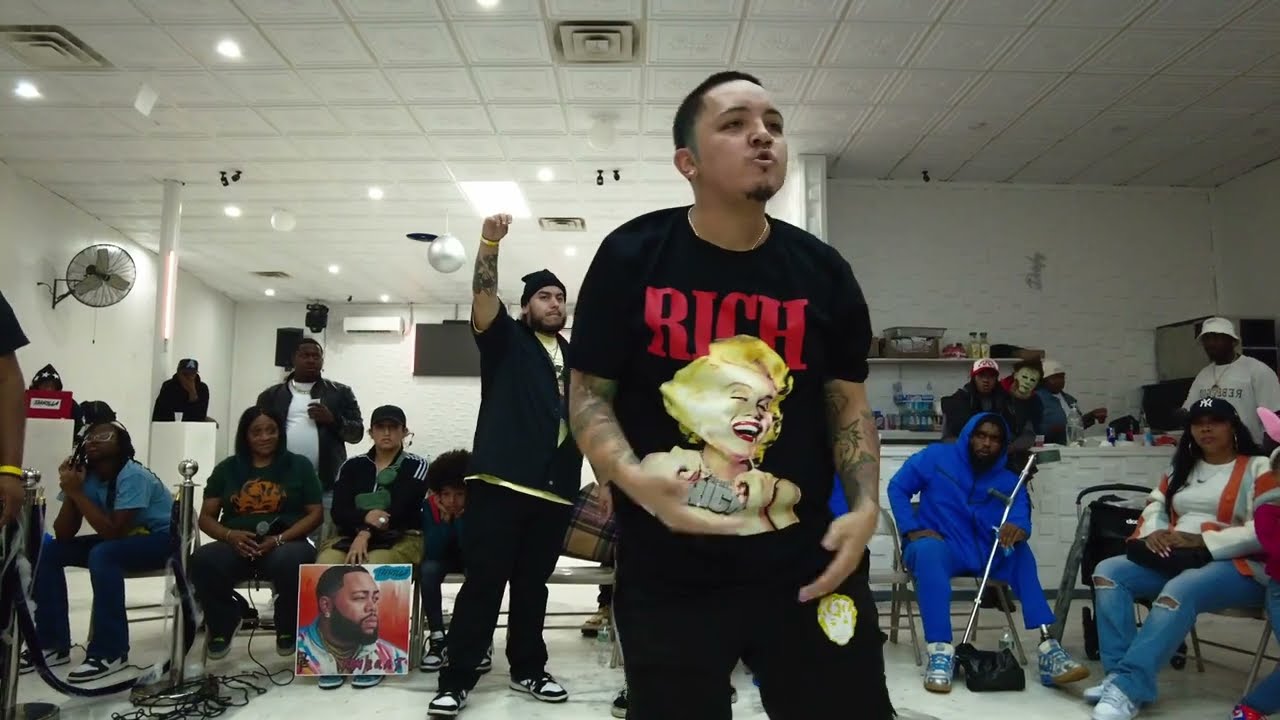 Strobe vs Showoff | Hallowfest