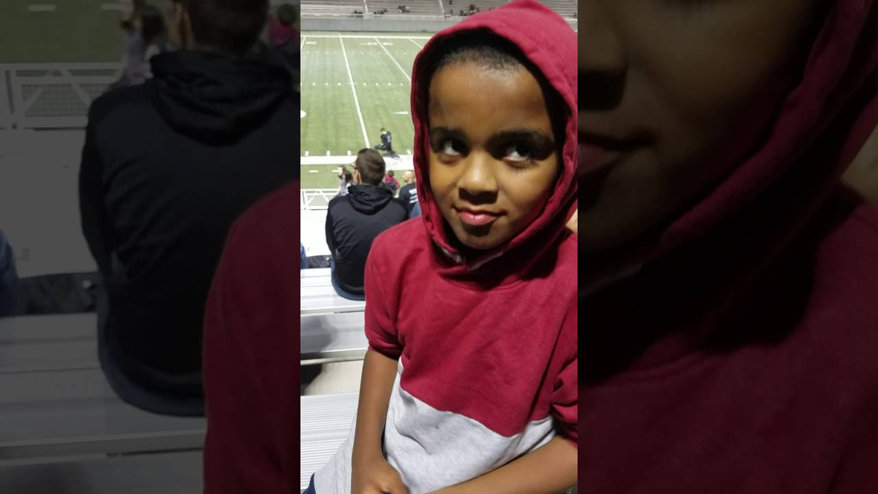 😎😉😚😍🐅🐩🐕🐶🦁🐯I'm rich and famous and cool and awesome