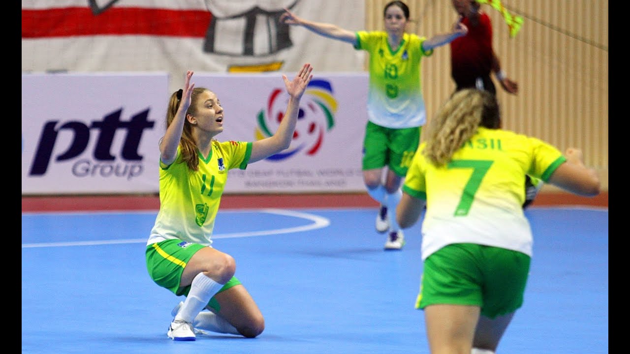 MG20: Saiba sobre o futsal e o futebol feminino da Russia.