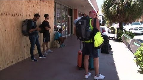 Falta de combustible complica evacuación de Florida por Irma