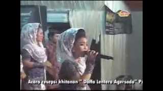 Download lagu CAMPURSARI ADI LARAS RELIGI 2014 Bismaillah Voc Santi CAMPURSARI ADI LARAS RELIGI 2014 Bismaillah Voc Santi