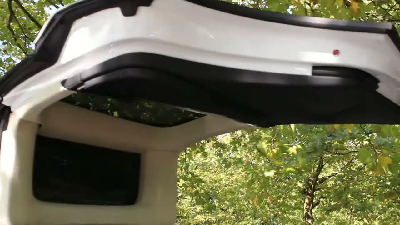 Автомобиль с крыльями Tesla Model X - YouTube