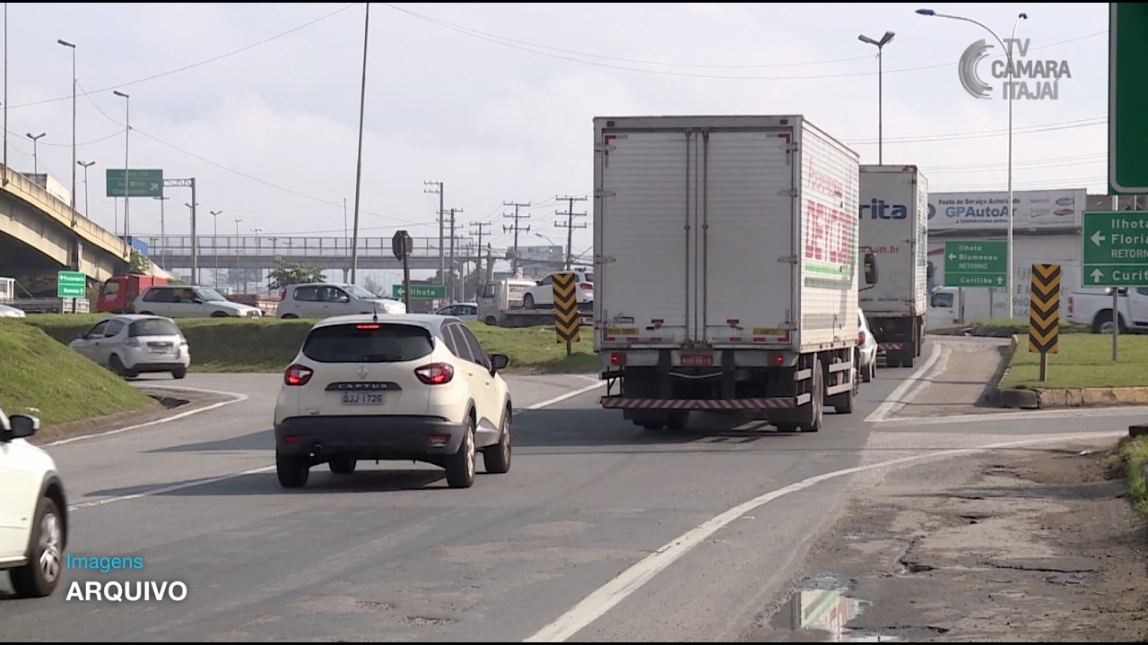 Audiência aponta falta de estrutura adequada ao transporte de cargas indivisíveis em Itajaí