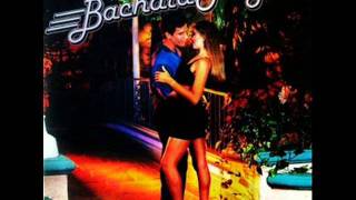 BACHATA MAGIC - BAILAR PEGADOS