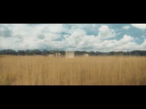 Reza arap oktavian- stranger(official vidio clip)