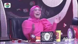 Ampuuunn!!! Host Julit Diajak Latihan Baris Berbaris Awan Lampung Nyerahhh!!! LIDA 2021