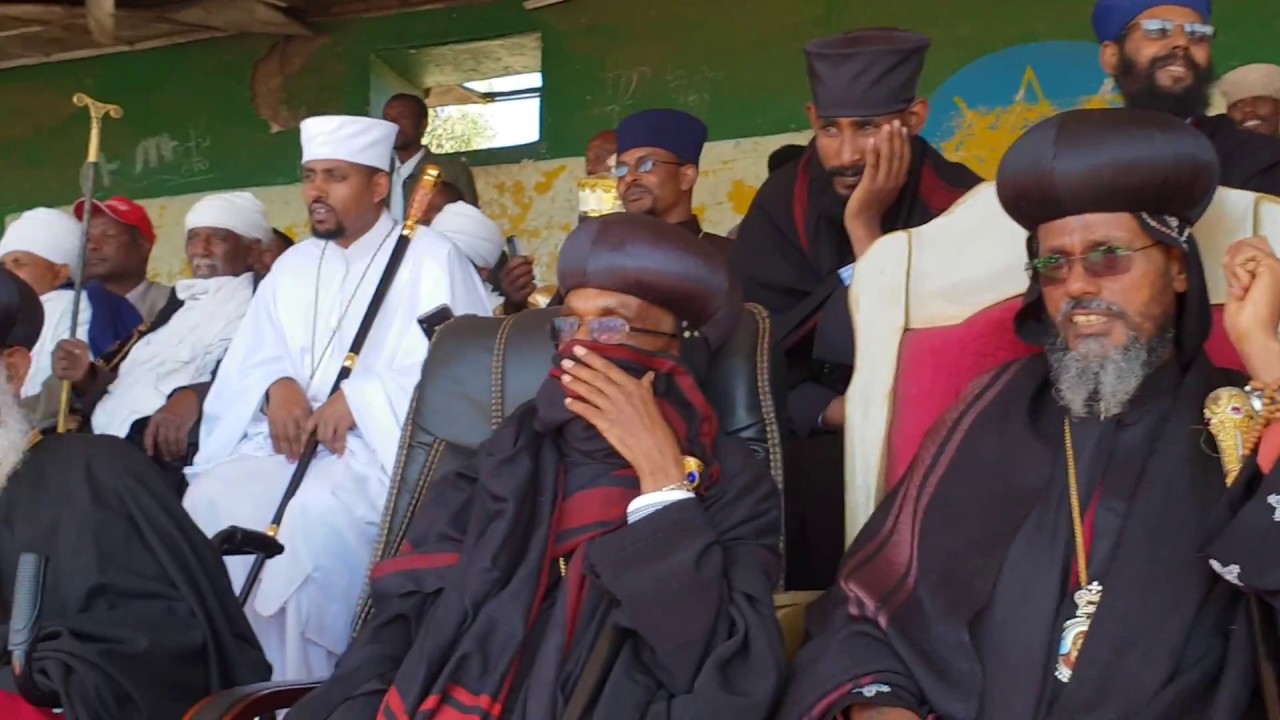 ቅኔ  ለፓትርያርክ ብፁዕ ወቅዱስ አቡነ መርቆሬዎስ  በደብረታቦር በመምህር ማዕበል ፈጠነ