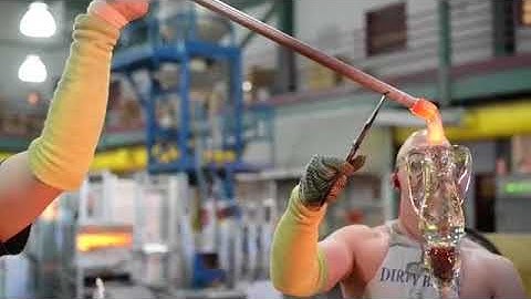 Making of the Simon Pearce Glass Angel