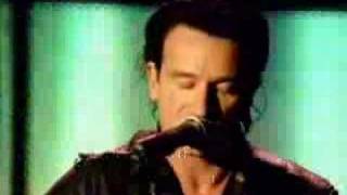 U2 - Kite (con subtítulos) chords