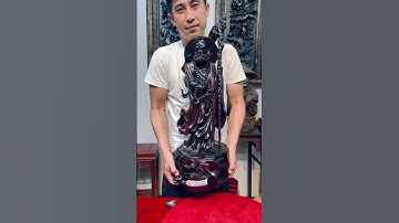 Giới Thiêu anh em Tác Phẩm Cụ Đạt Ma Khất Thực , Được Chế Tác Trên Chất Liệu Gỗ Trắc