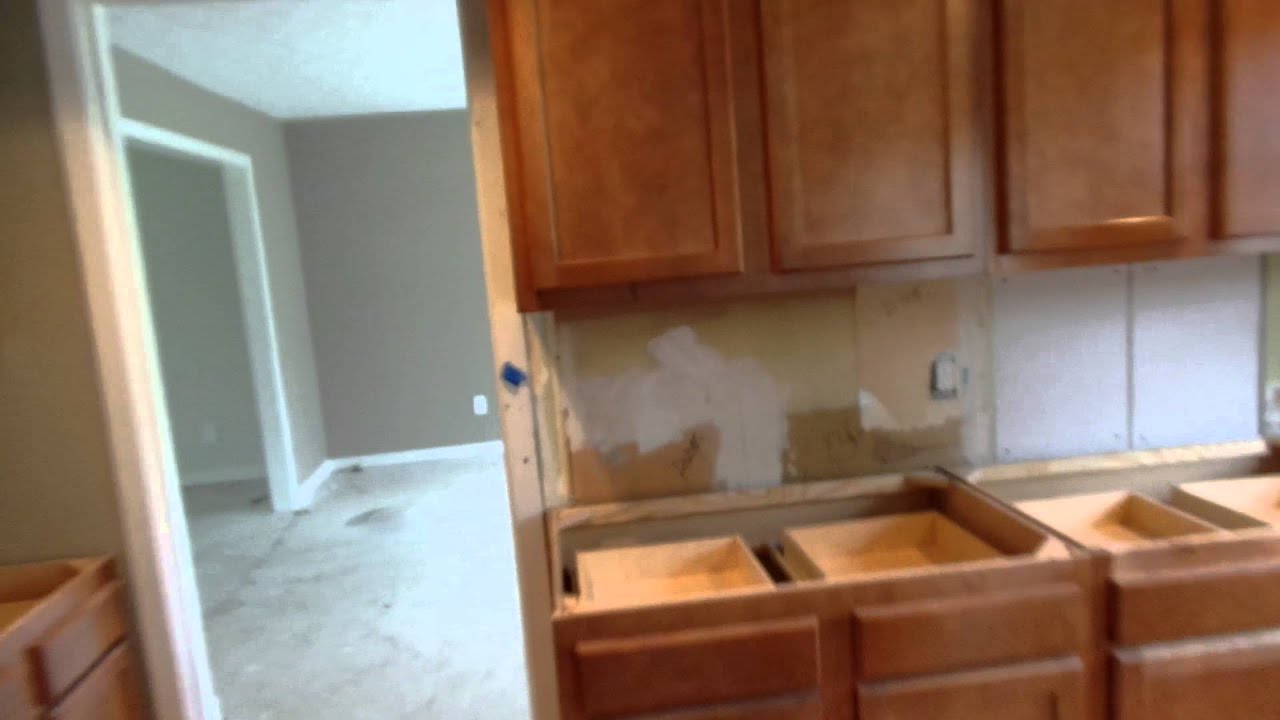 Remodeled Property in Orange Village Ohio 3991 White oaks Trail 41015