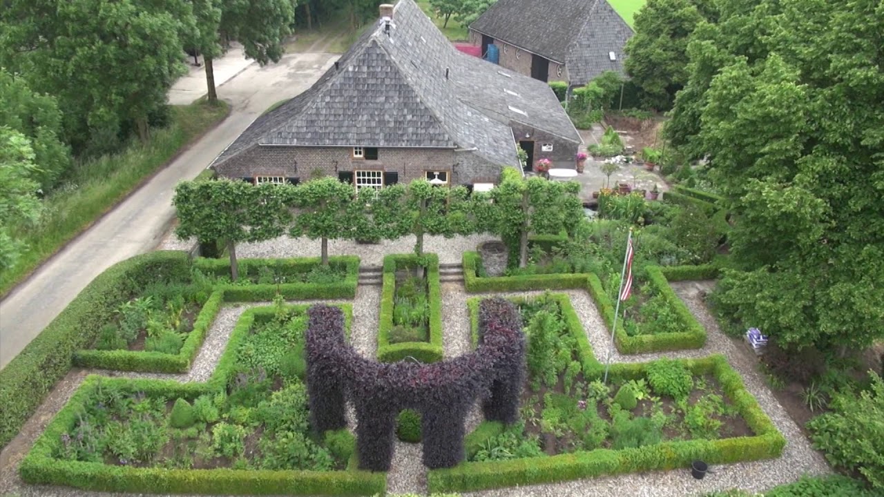trailer Tongelaar Land van das en burcht