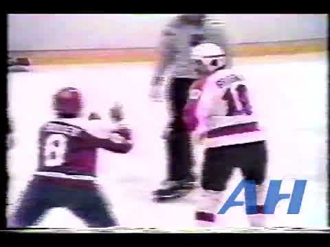 NHL Dec. 21, 1978 Mel Bridgman,PHI v Bill Riley,WSH (HL) Philadelphia Flyers Washington Capitals