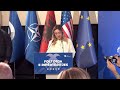 Top Channel/ Me dy gishta lart, demokratët e Korçës me brohorima: Sali Berisha