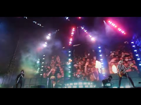 Green Day cover KISS classic 'Rock And Roll All Nite' post video ..!