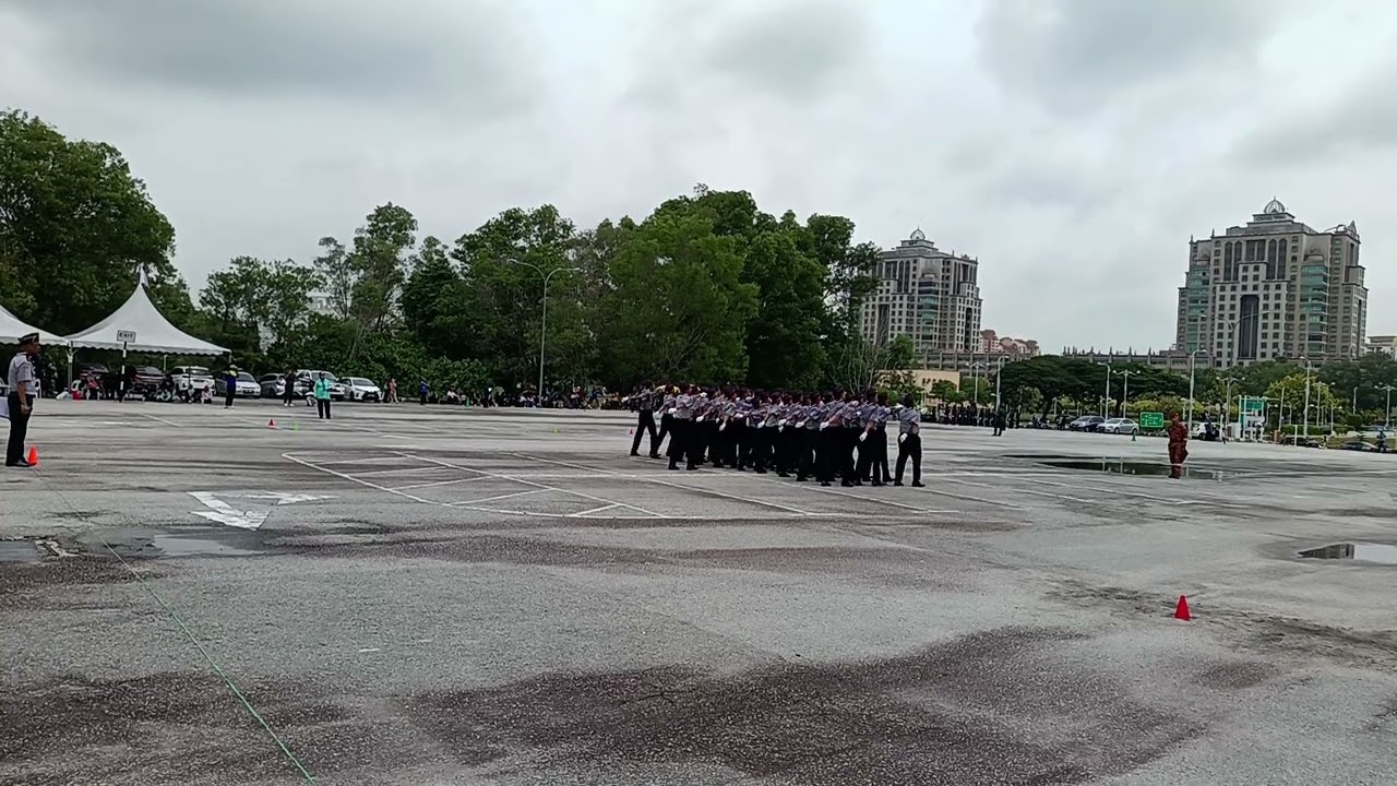 PERBARISAN KAWAD KAKI PENGAKAP SMAPUTRA 2025