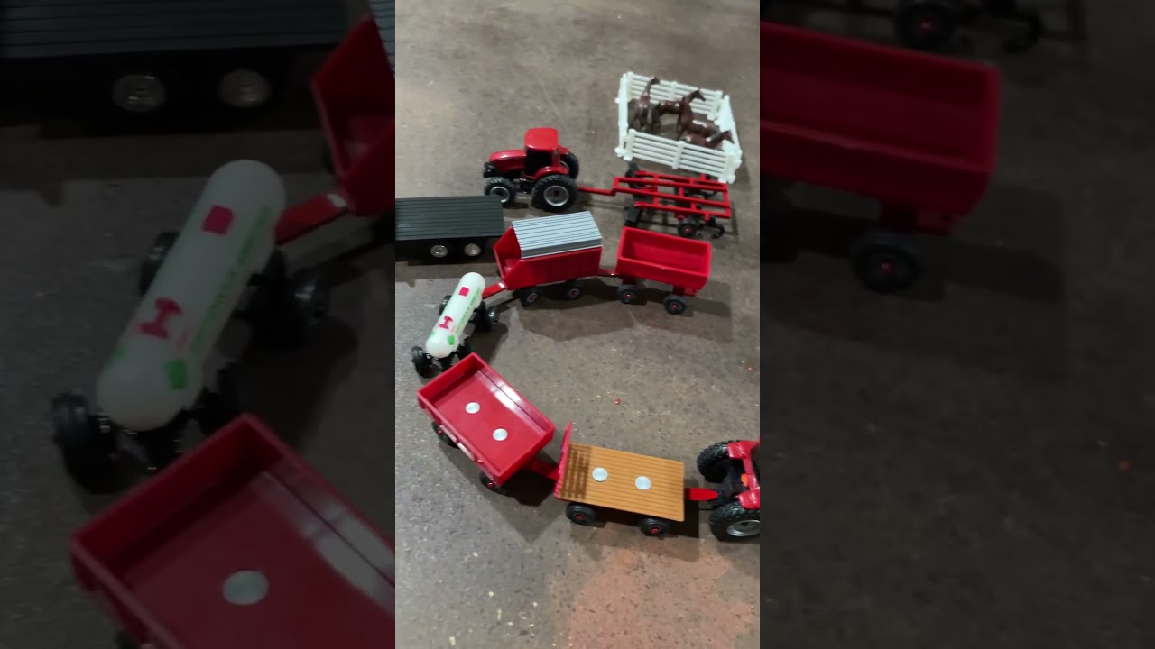Case IH 20 Piece Toy Set