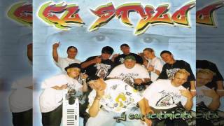 Video thumbnail of "El Stylo - Mía Completa"