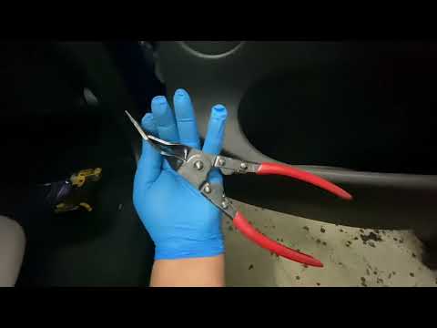 2021 Model Y rear right door panel removal