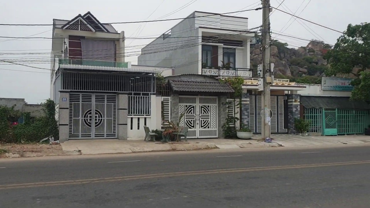 Bán đất mặt tiền đường Trường Chinh gần biển Ninh Chữ
