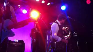 Eels - Beginner's Luck (Live in Boston 2011)