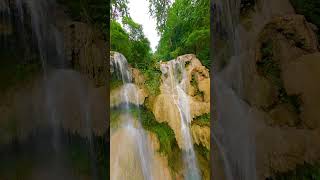 Kuang si waterfall in Laos