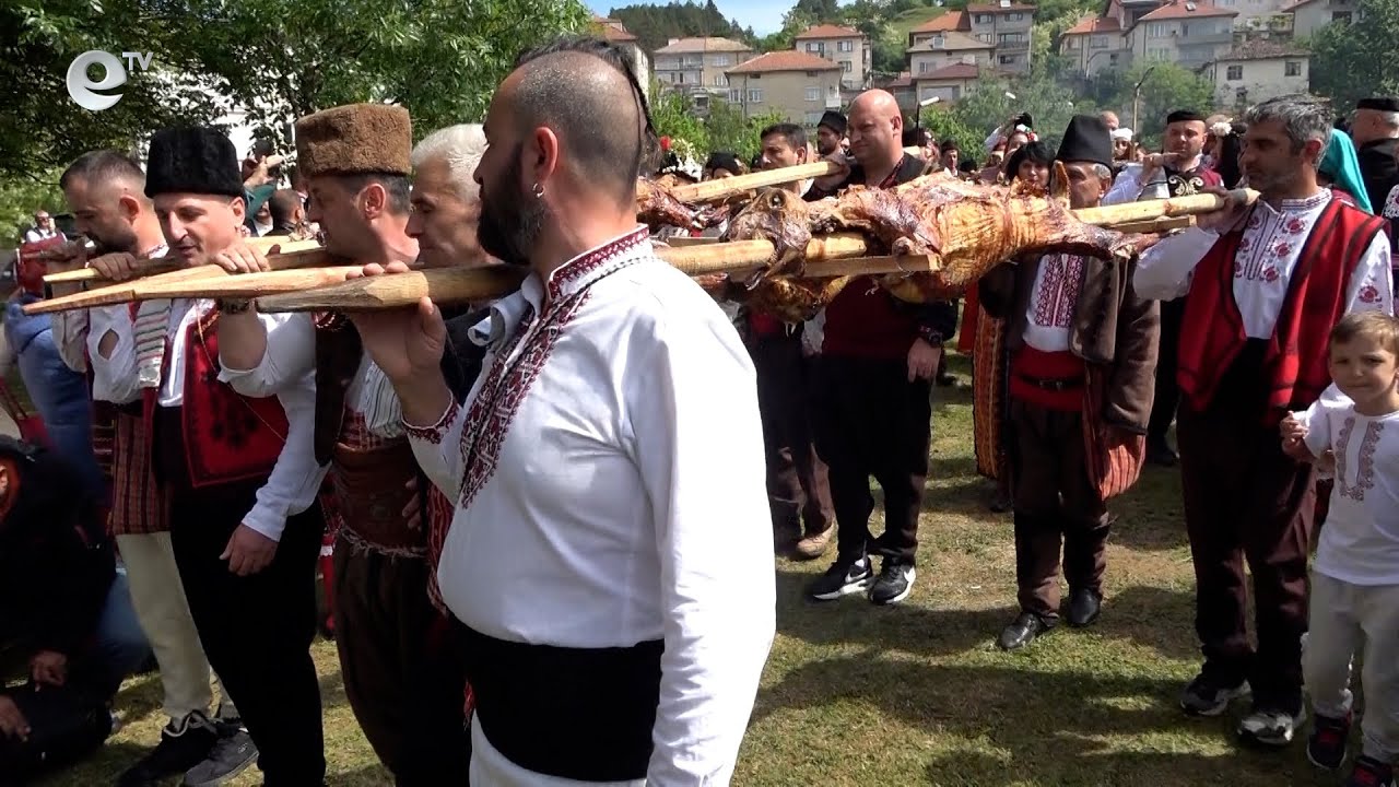 150 агнета приготвиха в Златоград за традиционния Празник на чевермето